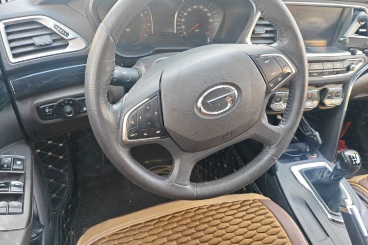 Used GAC Trumpchi GS4 2015 200T Manual Luxury Edition Steering Wheel