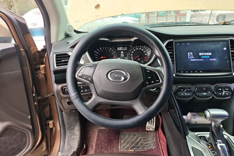Used GAC Trumpchi GS4 2015 200T G-DCT Luxury Edition Steering Wheel