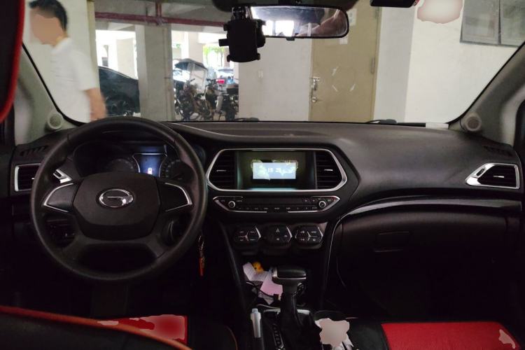 Used GAC Trumpchi GS4 2015 200T G-DCT Comfort Edition Center Console