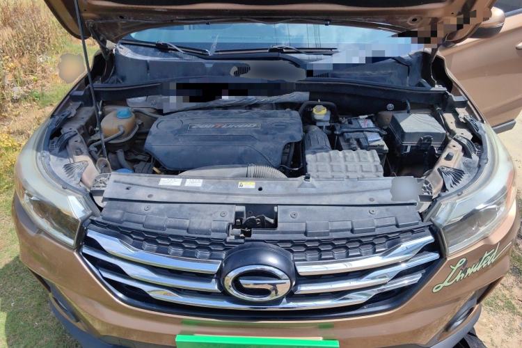 Used GAC Trumpchi GS4 2015 200T Manual Elite Edition Engine Bay