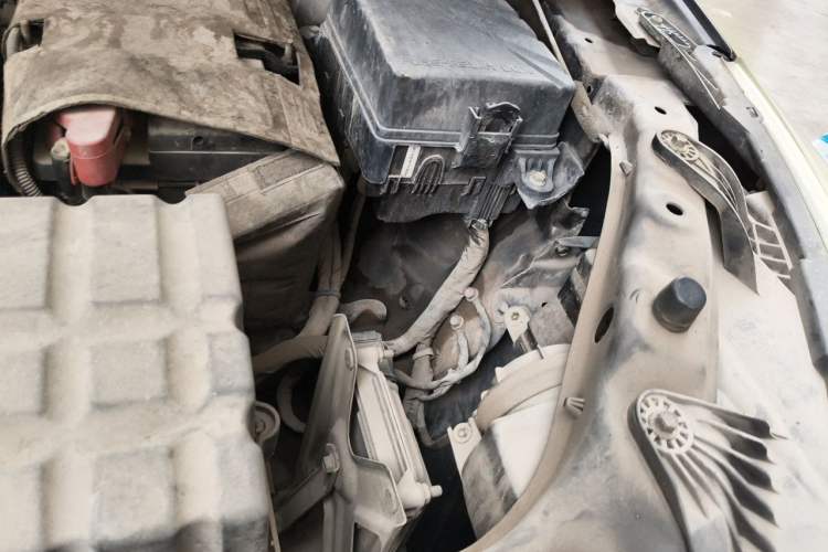 Used GAC Trumpchi GS4 2015 200T G-DCT Elite Edition Engine Bay Left