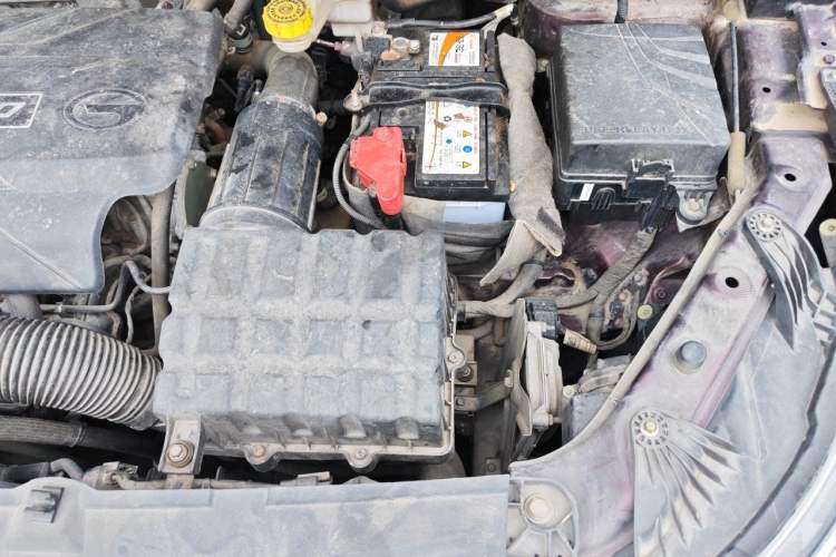 Used GAC Trumpchi GS4 2015 200T G-DCT Luxury Edition Engine Bay Left