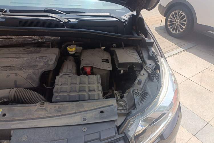 Used GAC Trumpchi GS4 2015 200T G-DCT Luxury Edition Engine Bay Left