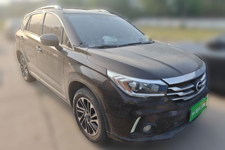 Used GAC Trumpchi GS4 2015 200T Manual Elite Edition Front Right 45 Deg
