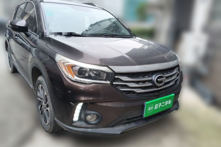 Used GAC Trumpchi GS4 2015 200T G-DCT Elite Edition Front Right 45 Deg