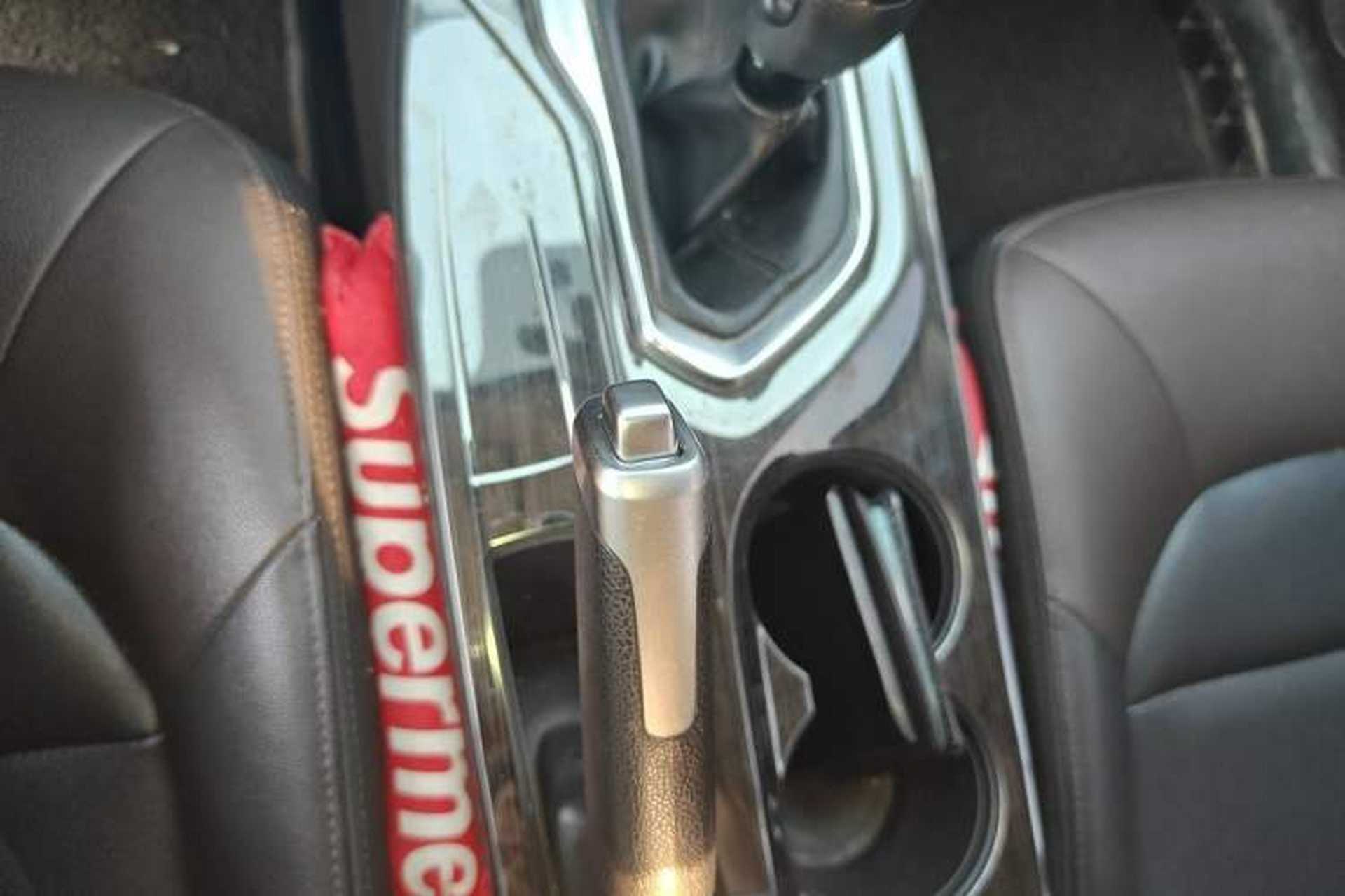 Used GAC Trumpchi GS4 2015 200T Manual Elite Edition Gear Lever