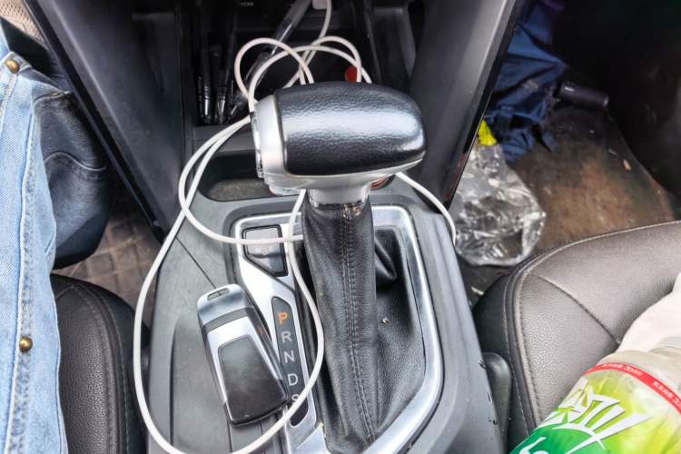 Used GAC Trumpchi GS4 2015 200T G-DCT Luxury Edition Gear Lever