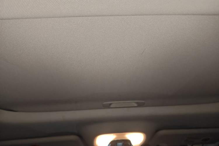 Used GAC Trumpchi GS4 2015 200T G-DCT Luxury Edition Headliner