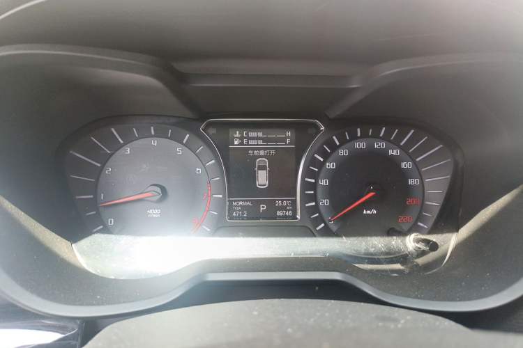 Used GAC Trumpchi GS4 2015 200T G-DCT Luxury Edition Instrument Cluster