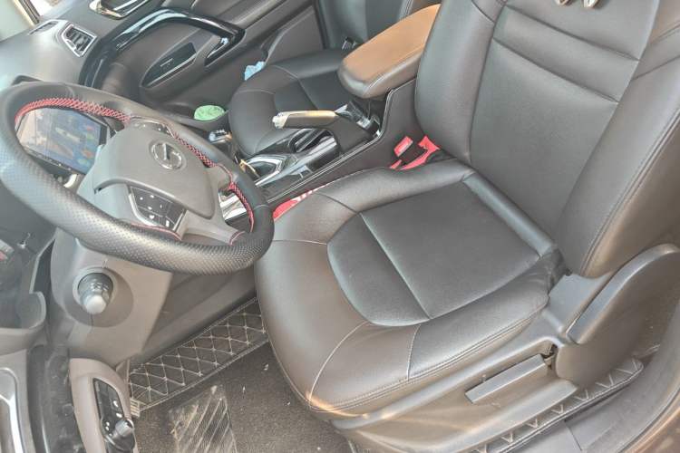 Used GAC Trumpchi GS4 2015 200T Manual Elite Edition Left Front Seat