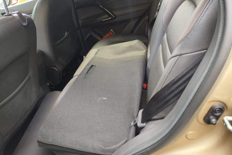 Used GAC Trumpchi GS4 2015 200T G-DCT Luxury Edition Left Rear Seat