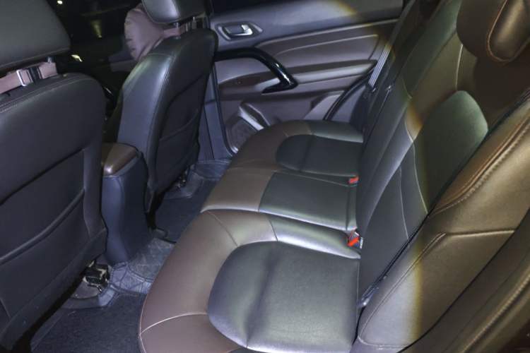 Used GAC Trumpchi GS4 2015 200T Manual Elite Edition Left Rear Seat