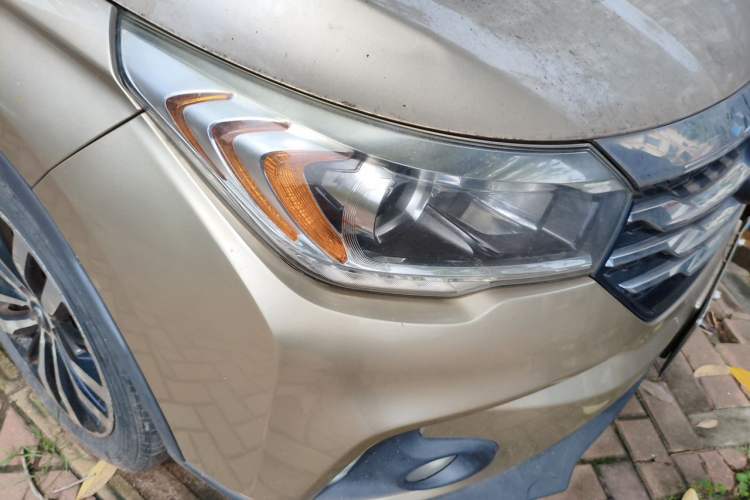 Used GAC Trumpchi GS4 2015 200T G-DCT Luxury Edition Right Front Headlight