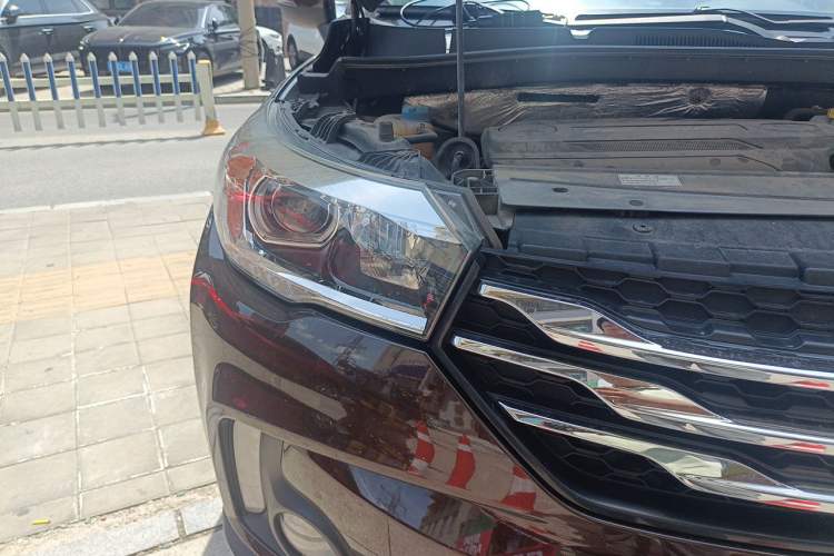 Used GAC Trumpchi GS4 2015 200T G-DCT Luxury Edition Right Front Headlight