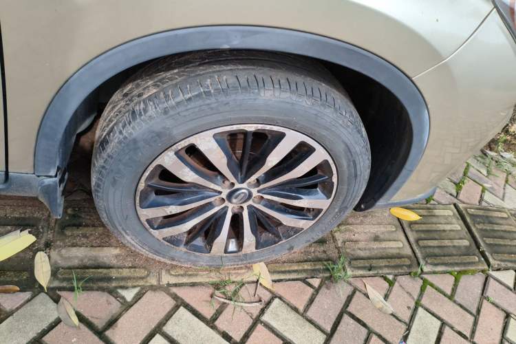 Used GAC Trumpchi GS4 2015 200T G-DCT Luxury Edition Right Front Wheel Hub