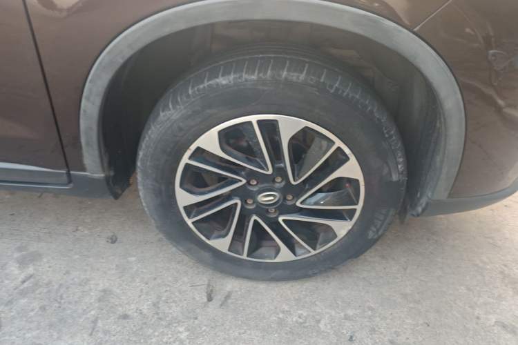 Used GAC Trumpchi GS4 2015 200T Manual Elite Edition Right Front Wheel Hub