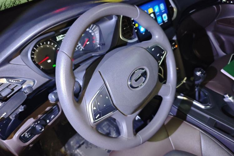 Used GAC Trumpchi GS4 2015 200T Manual Elite Edition Steering Wheel