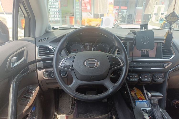 Used GAC Trumpchi GS4 2015 200T G-DCT Luxury Edition Steering Wheel