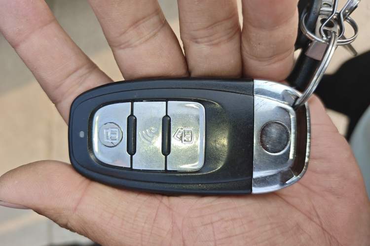 Used GAC Trumpchi GS4 2015 200T Manual Elite Edition Vehicle Key