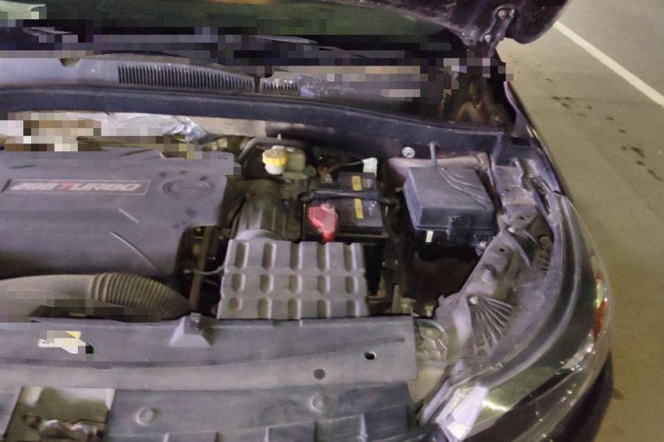 Used GAC Trumpchi GS4 2015 200T G-DCT Elite Edition Engine Bay Left