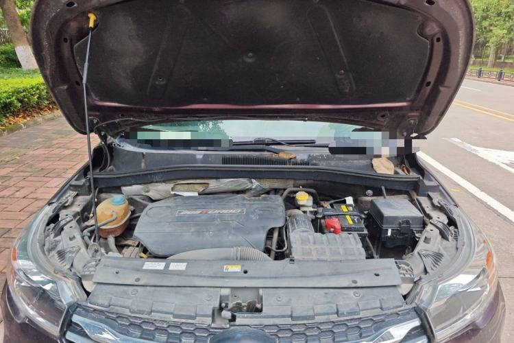Used GAC Trumpchi GS4 2015 200T G-DCT Elite Edition Engine Bay