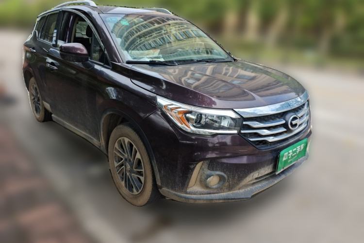 Used GAC Trumpchi GS4 2015 200T G-DCT Elite Edition Front Right 45 Deg