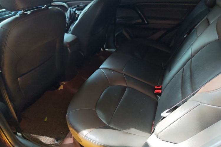 Used GAC Trumpchi GS4 2015 200T G-DCT Luxury Edition Left Rear Seat