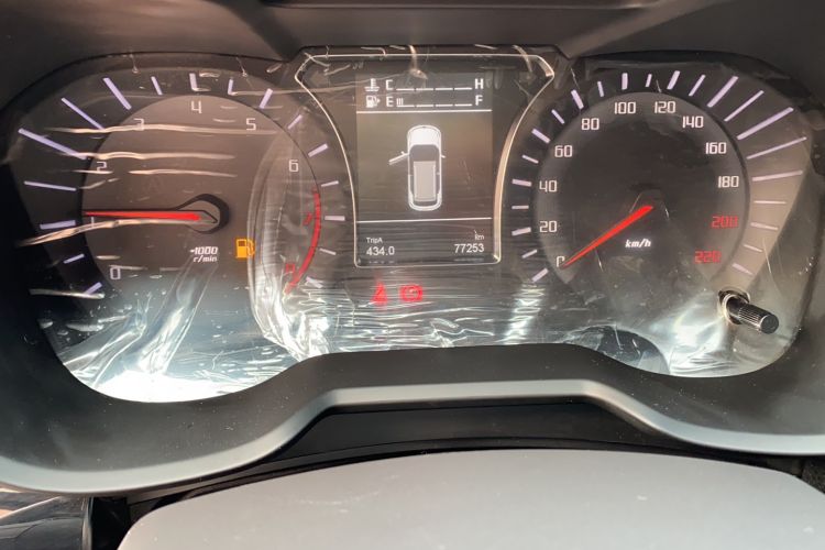 Used GAC Trumpchi GS4 2015 200T Manual Luxury Edition Odometer Close Up