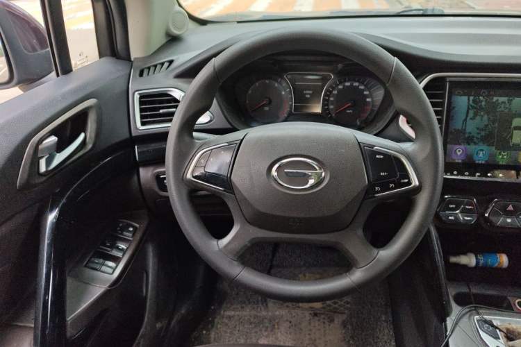 Used GAC Trumpchi GS4 2015 200T G-DCT Elite Edition Steering Wheel