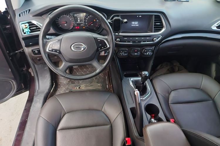 Used GAC Trumpchi GS4 2015 200T Manual Luxury Edition Center Console