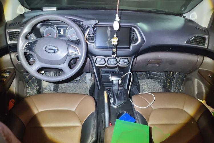 Used GAC Trumpchi GS4 2015 200T G-DCT Elite Edition Center Console