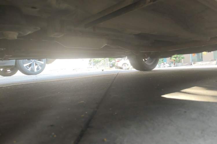 Used GAC Trumpchi GS4 2015 200T G-DCT Elite Edition Chassis Front Left
