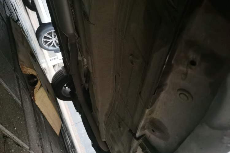 Used GAC Trumpchi GS4 2015 200T Manual Comfort Edition Chassis Front Left