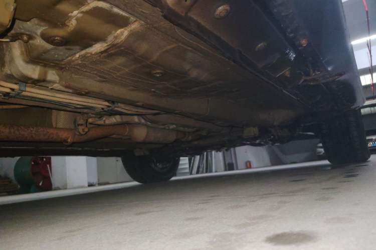 Used GAC Trumpchi GS4 2015 200T Manual Elite Edition Chassis Rear Right