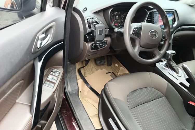Used GAC Trumpchi GS4 2015 200T G-DCT Elite Edition Driver Seat