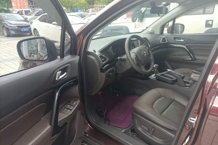 Used GAC Trumpchi GS4 2015 200T G-DCT Luxury Edition Driver Seat