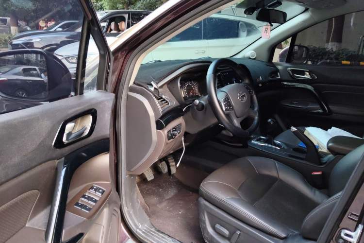 Used GAC Trumpchi GS4 2015 200T Manual Luxury Edition Driver Seat
