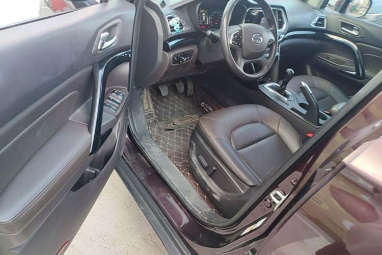 Used GAC Trumpchi GS4 2015 200T Manual Luxury Edition Driver Seat