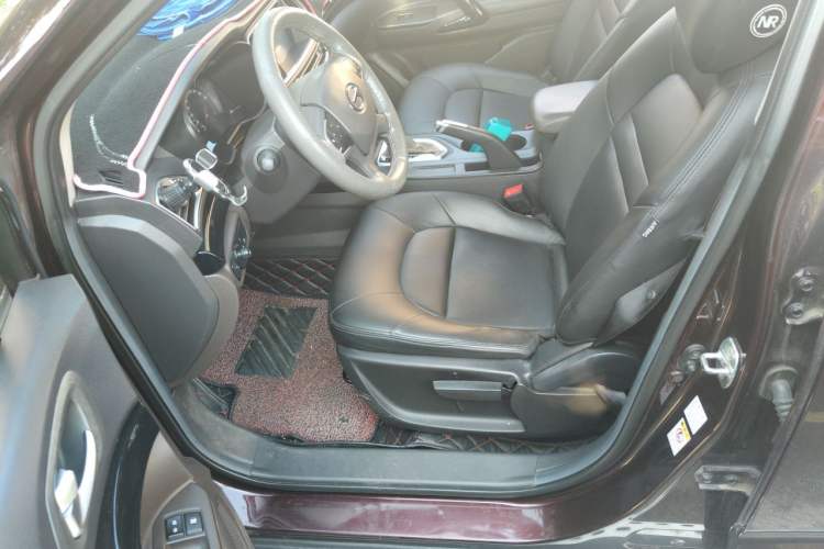 Used GAC Trumpchi GS4 2015 200T G-DCT Elite Edition Driver Seat