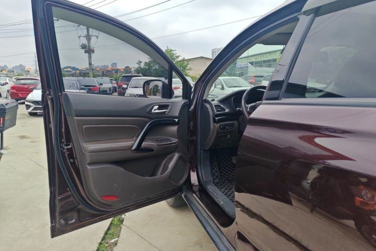 Used GAC Trumpchi GS4 2015 200T G-DCT Luxury Edition Driver Seat
