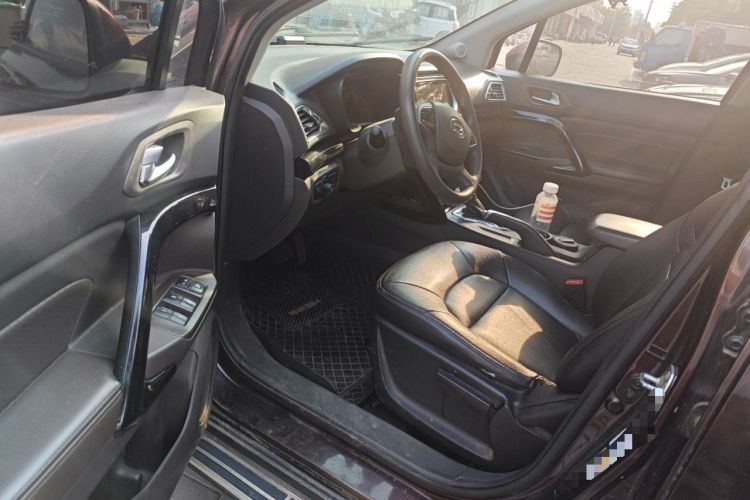 Used GAC Trumpchi GS4 2015 200T G-DCT Elite Edition Driver Seat
