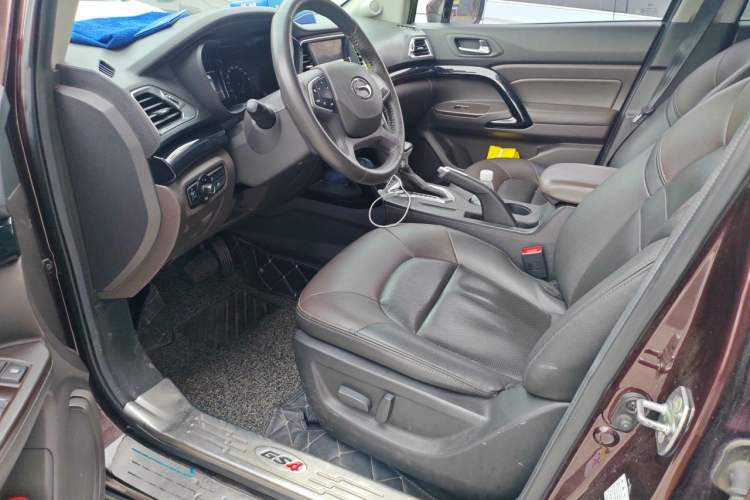 Used GAC Trumpchi GS4 2015 200T G-DCT Luxury Edition Driver Seat