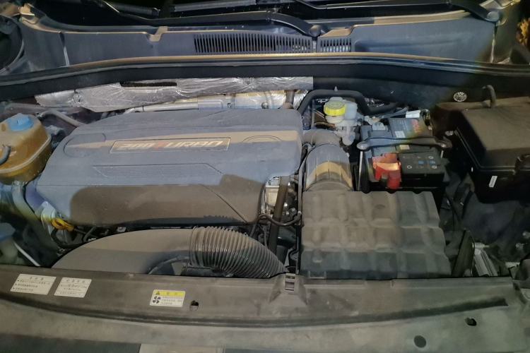 Used GAC Trumpchi GS4 2015 200T Manual Elite Edition Engine Bay