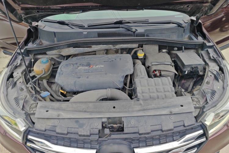 Used GAC Trumpchi GS4 2015 200T G-DCT Luxury Edition Engine Bay