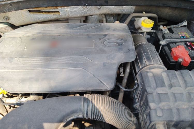 Used GAC Trumpchi GS4 2015 200T G-DCT Elite Edition Engine Bay