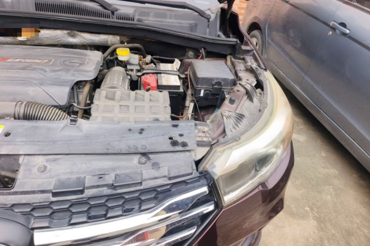 Used GAC Trumpchi GS4 2015 200T Manual Comfort Edition Engine Bay Left