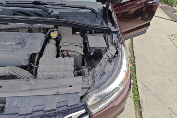 Used GAC Trumpchi GS4 2015 200T G-DCT Luxury Edition Engine Bay Left