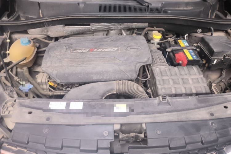 Used GAC Trumpchi GS4 2015 200T Manual Elite Edition Engine Bay