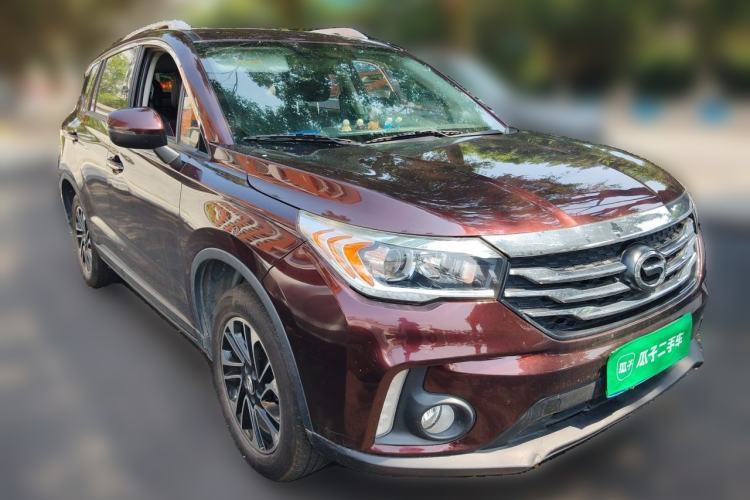 Used GAC Trumpchi GS4 2015 200T G-DCT Elite Edition Front Right 45 Deg
