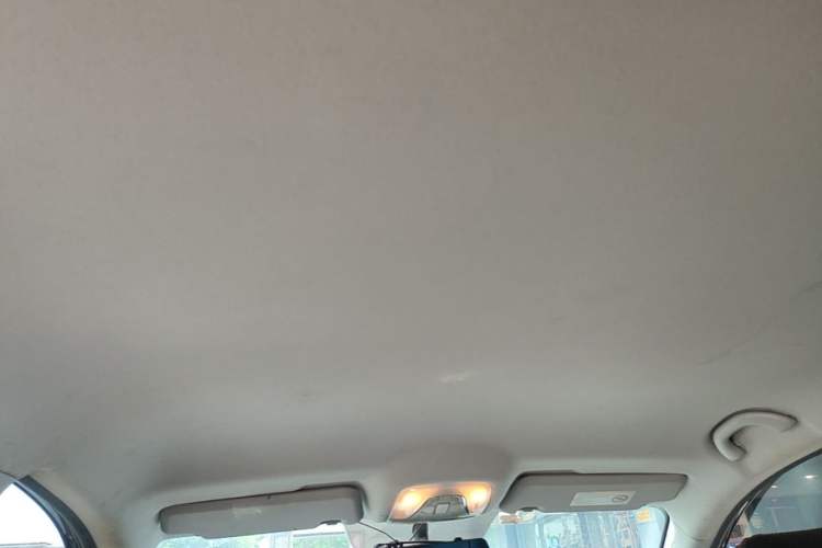 Used GAC Trumpchi GS4 2015 200T G-DCT Comfort Edition Headliner